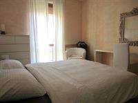 Temporary House - Via Fezzan Apartment